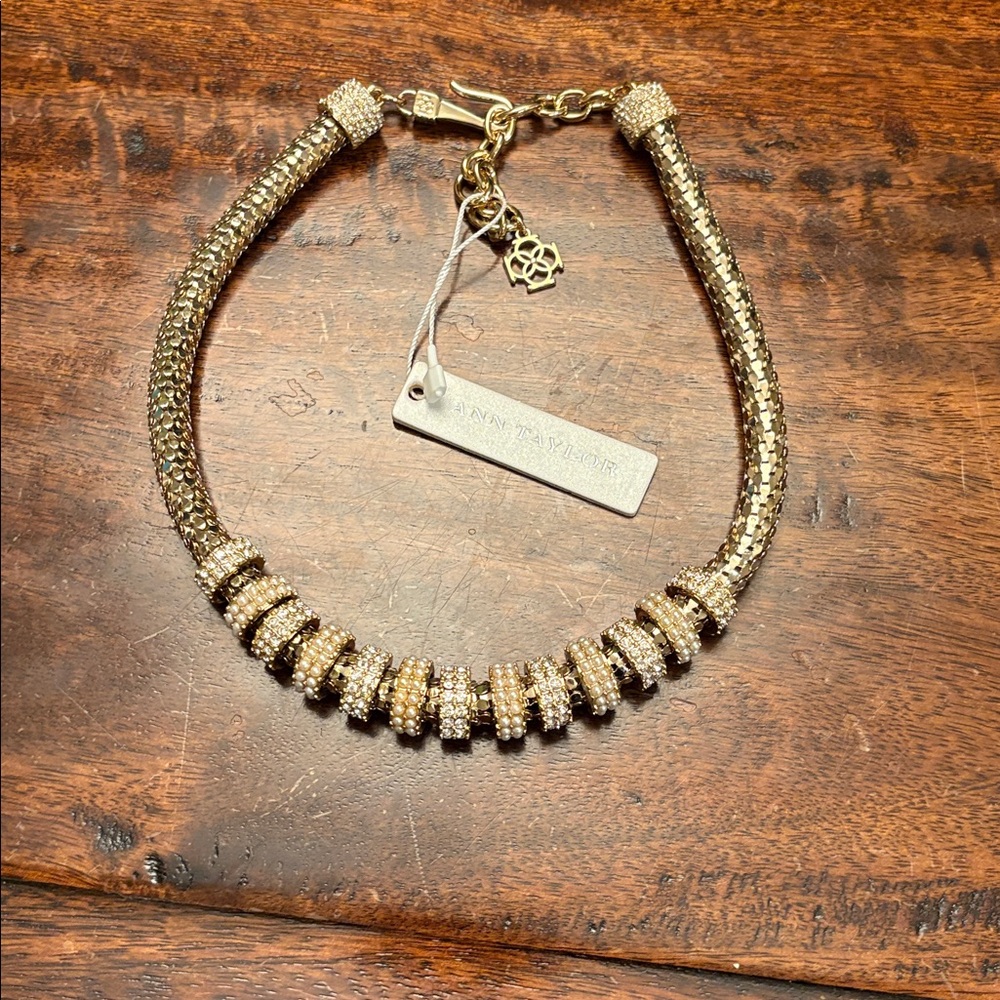 Ann Taylor White Tag with Gold Accent